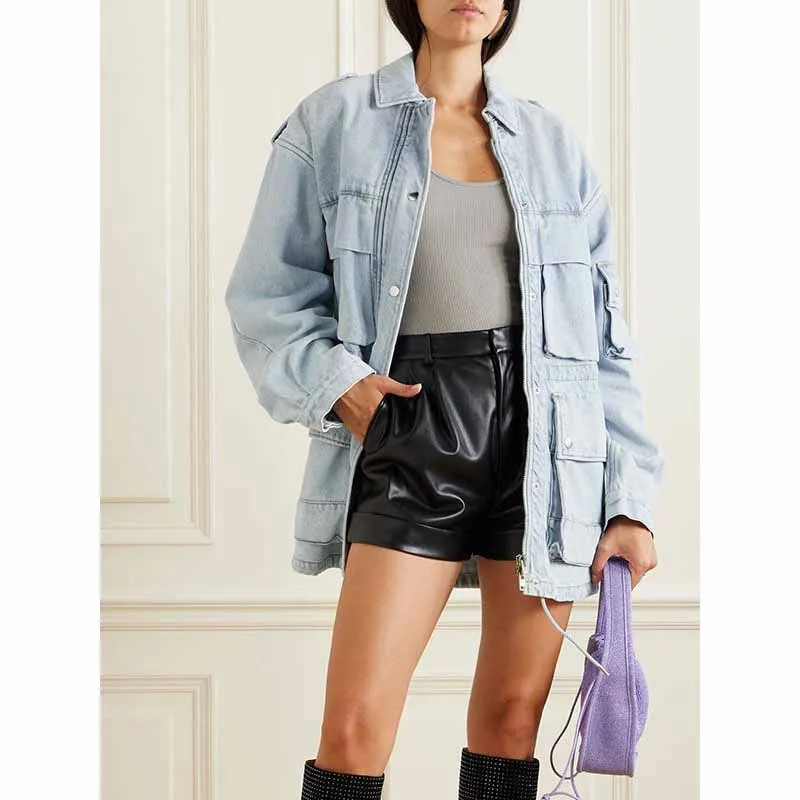 Medium length denim jacket with pockets for women