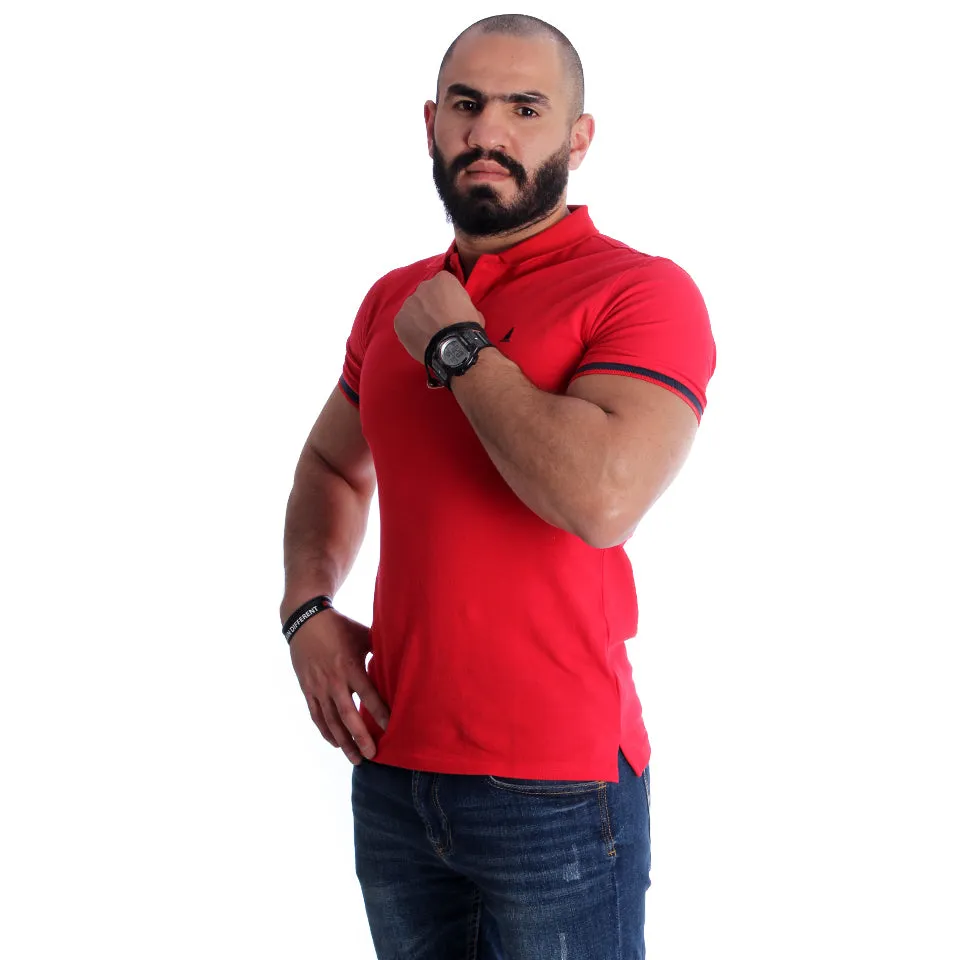 Men Red Solid Polo Collar T-shirt -7012