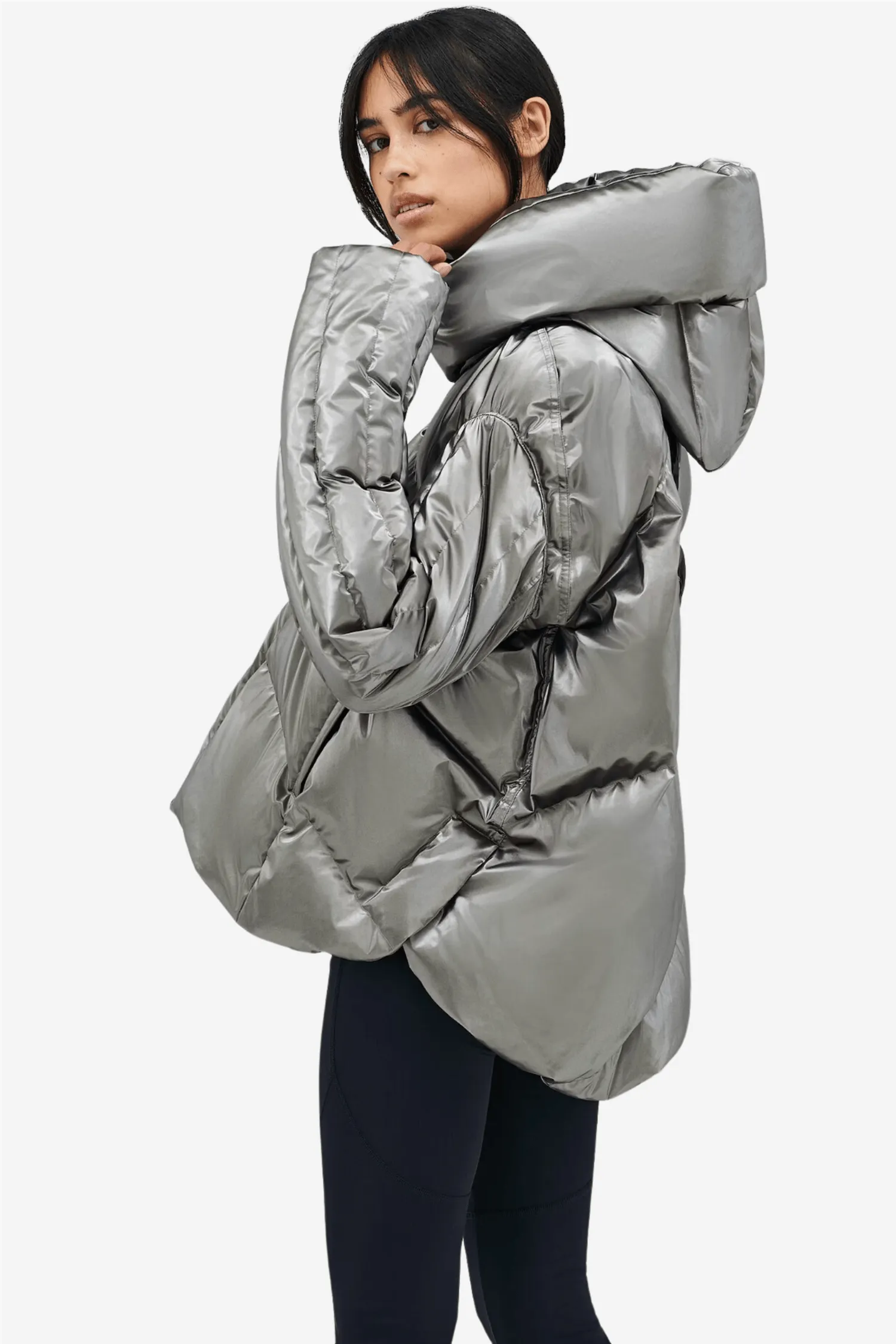 Orelle Short Down Jacket Gunmetal Silver